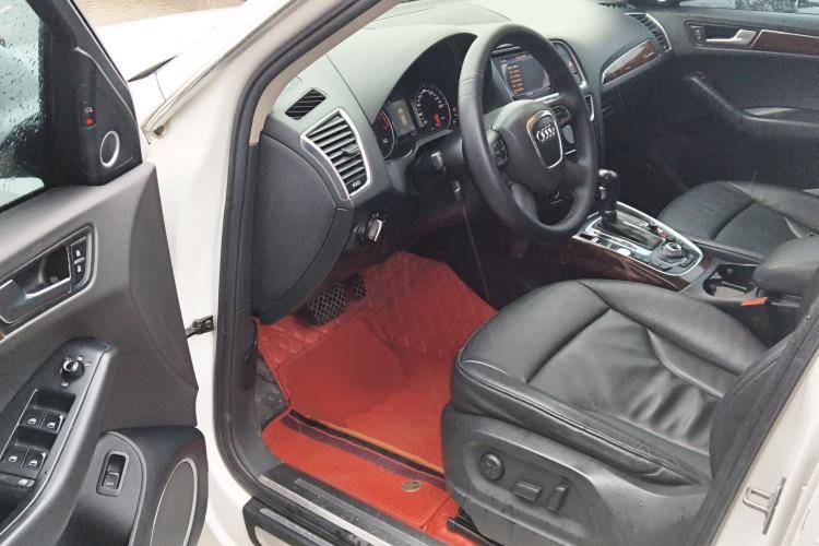 Used Audi Q5 2012 2.0TFSI Comfort Version Driver Seat