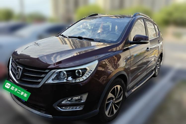 Used Baojun 560 2015 1.8L manual luxury version