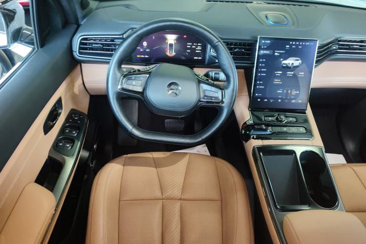 Used Nio ES8 2020 415 km Range 7-Seater Version
