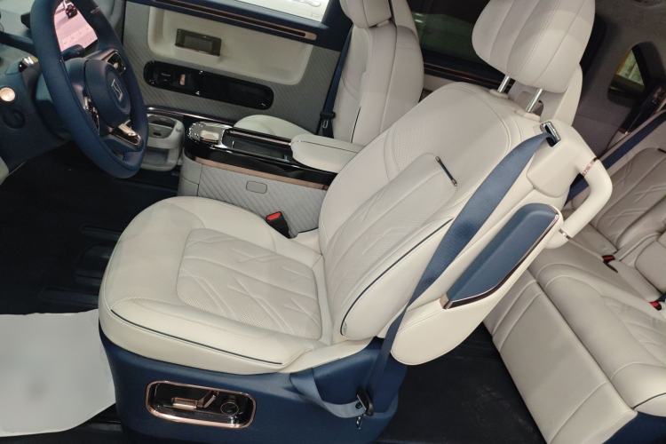 Used Zeekr MIX 2025 Long-Range Intelligent Driving Edition
