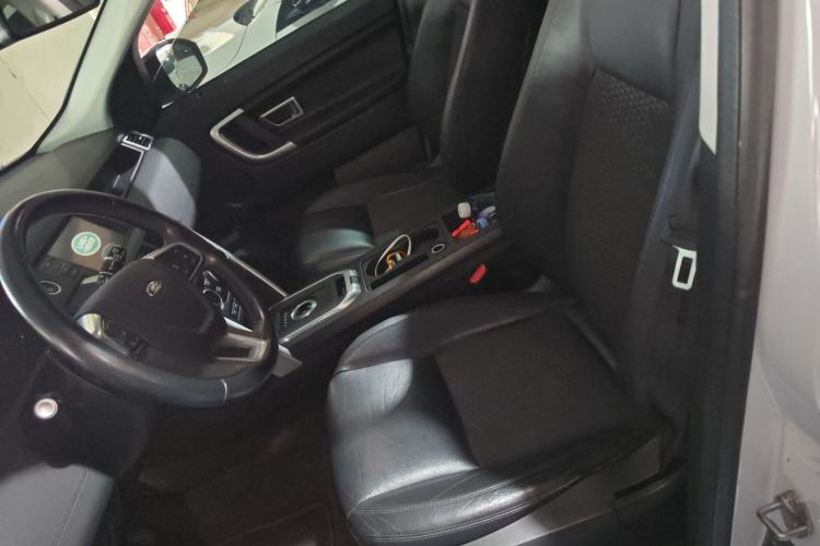 Used Land Rover Discovery Sport 2015 2.0T SE
