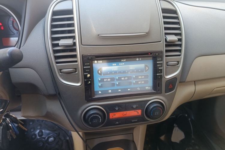 Used Nissan Sylphy 2012 Classic 1.6XE Manual Comfort Edition Audio And AC Panel