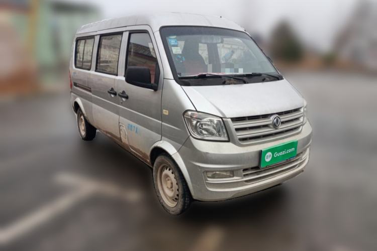 Used Dongfeng Xiaokang K07S 2016 1.2L Practical Version DK12-10 Front Right 45 Deg