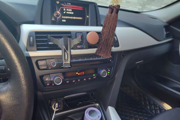 Used BMW 3 Series 2015 320Li Fashion Model
