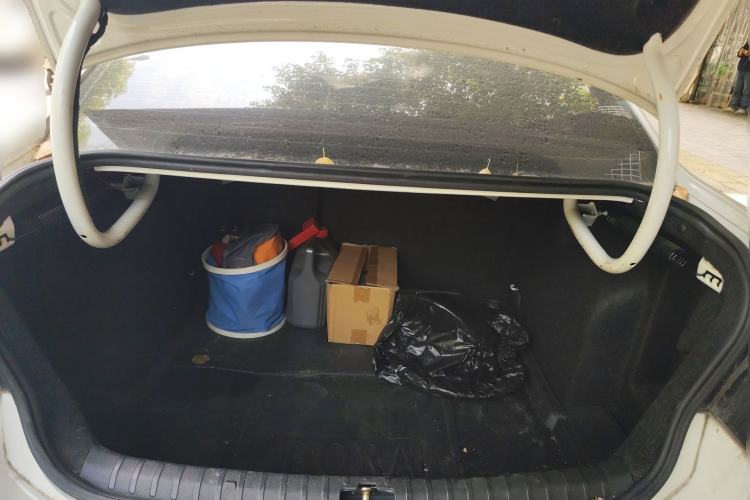 Used Volkswagen Bora 2014 1.6L Manual Comfort Model Trunk