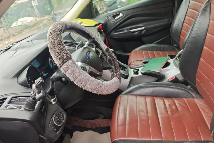 Used Ford Kuga 2013 1.6L GTDi Two-Wheel-Drive Trend Model
