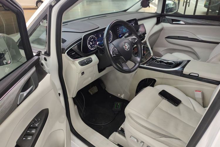 Used Buick GL8 2023 ES Lu Zun Deluxe and Yue Edition

