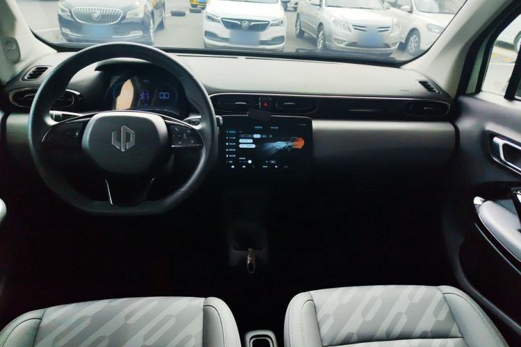 Used Leapmotor T03 2024 310 Comfort Edition Center Console