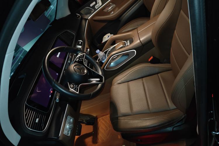 Used Mercedes-Benz GLE 2024 GLE 450 4MATIC Luxury Model
