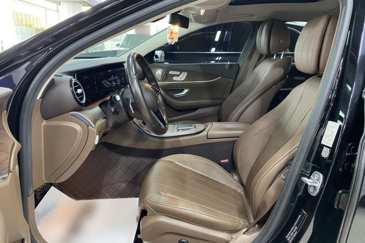 Used Mercedes-Benz E-Class 2022 E 300 L Stylish Model Interior 6