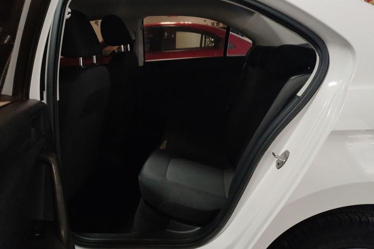 Used Volkswagen Jetta 2017 1.5L Manual Fashion Edition