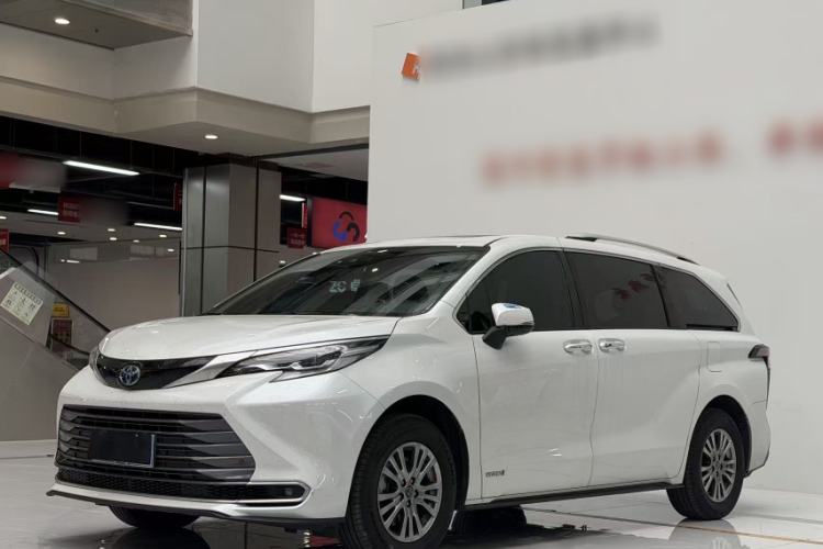 Used Toyota SIENNA 2021 2.5L Hybrid Premium Edition