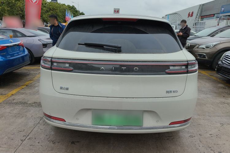 Used Hima AITO M5 2025 Extended-Range Ultra All-Wheel-Drive Version