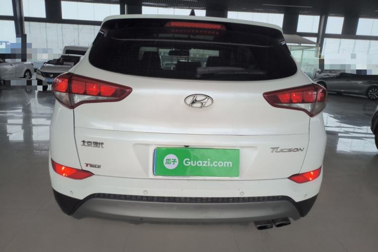 Used Hyundai Tucson 2018 1.6T Dual-Clutch Two-Wheel Drive 15th Anniversary Special Edition
