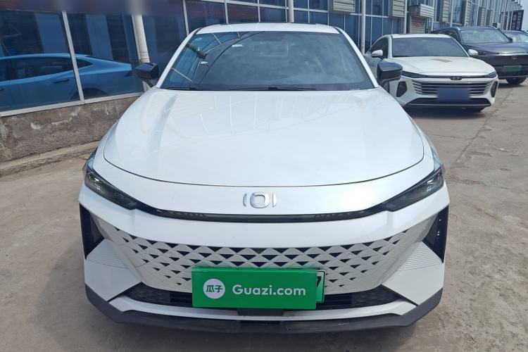 Used CHANGAN NEVO A06 2023 Advanced Model Front