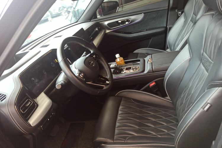 Used GAC Trumpchi GS8 2022 Double-Energy Series 2.0TM Two-Wheel Drive Prestige Edition (6 Seats) Left Front Seat