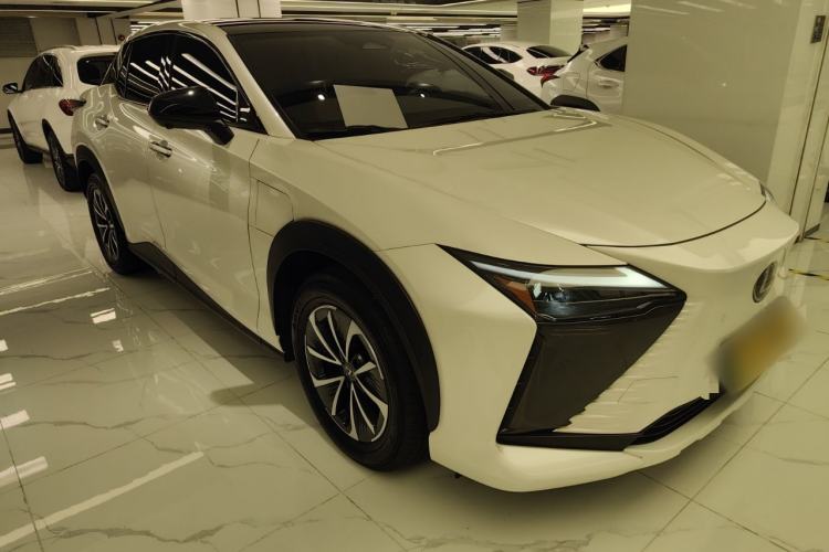 Used Lexus RZ 2023 450e All-Wheel Drive Luxury Edition Front Right 45 Deg