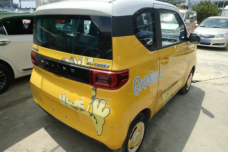 Used Wuling Hongguang MINIEV 2021 Macaron Premium Model – Lithium Iron Phosphate
