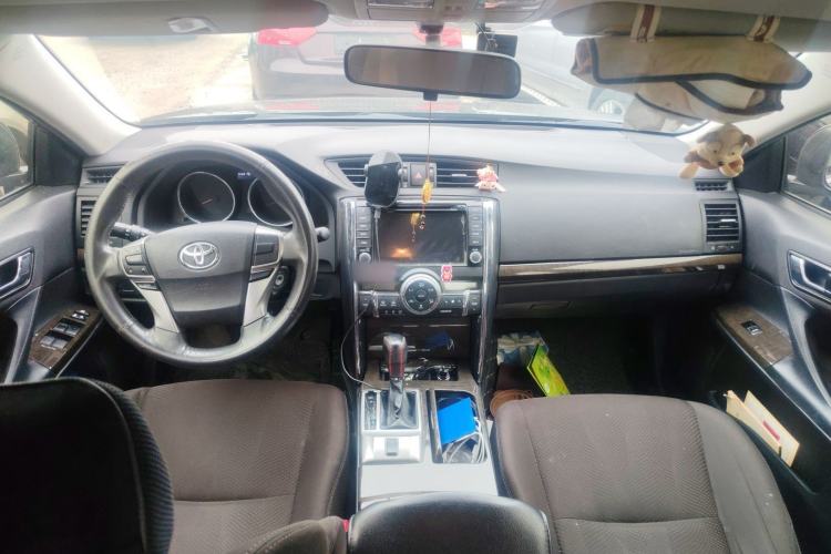 Used Toyota Reiz 2013 2.5S Elite Edition Center Console