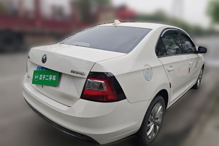 Used Skoda Rapid 2018 1.6L Manual Comfort Edition
