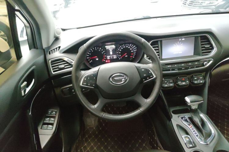 Used GAC Trumpchi GS4 2017 235T Automatic Two-Wheel Drive Luxury Smart Connectivity Version
