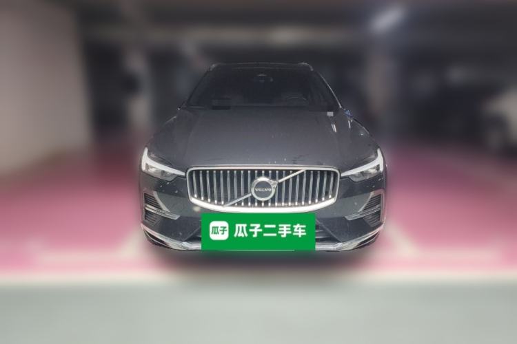 Used Volvo XC60 2025 B5 4x4 Smart Luxury Edition
