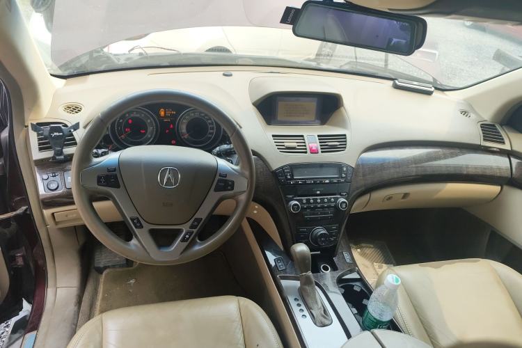 Used Acura MDX 2010 3.7 Standard Luxury Sport Edition Center Console