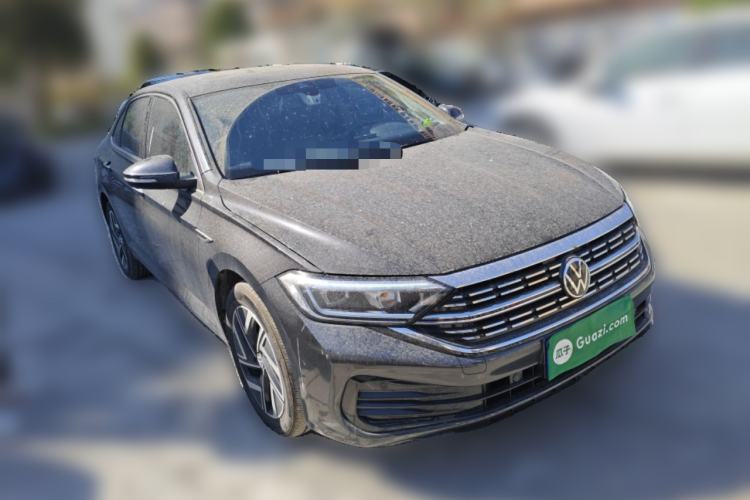 Used Volkswagen Sagitar 2023 300TSI DSG Excellence Edition Front Right 45 Deg