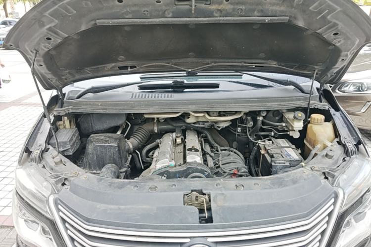 Used FORTHING Lingzhi 2018 M5L 2.0L 7-Seater Comfort Model