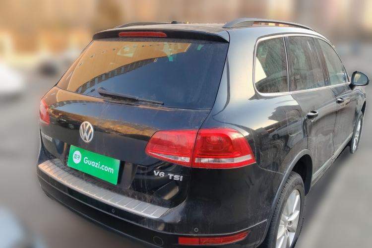 Used Volkswagen Touareg 2011 3.0 TSI High-End Version