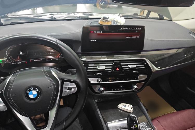 Used BMW 5 Series 2022 Restyled 525Li Luxury Package