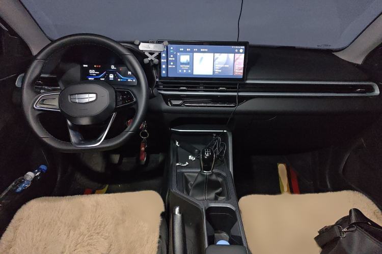 Used Geely Auto Emgrand 2026 Model 4th Generation 4 Millionth Anniversary Edition 1.5L Manual Overdrive Edition
