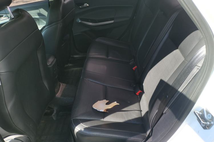 Used Ford Escort 2015 1.5L Automatic Fashion Model
