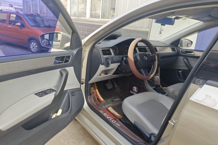 Used Skoda Rapid 2016 1.6L Automatic Chuanxing Edition