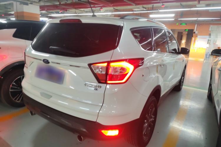 Used Ford Kuga 2019 EcoBoost 180 Two-Wheel-Drive Platinum Edition China VI Standard