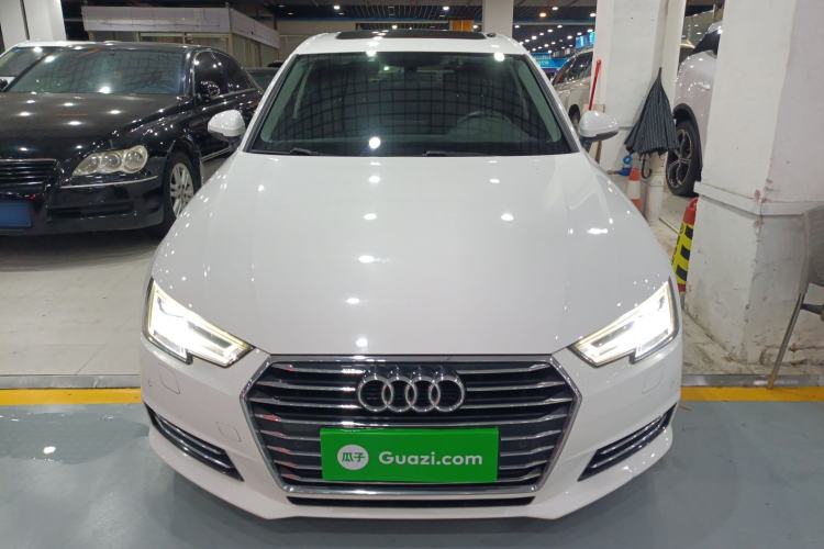 Used Audi A4L 2018 30th Anniversary Edition 40 TFSI Trendy Model
