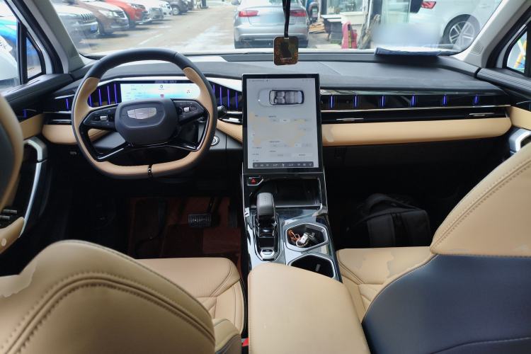 Used Geely Auto FX11 2023 1.5TD DCT Prestige Edition
