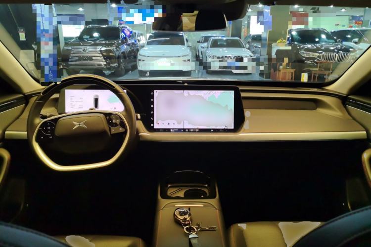 Used XPeng P7 2020 670N Center Console