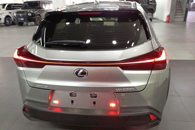 Used Lexus UX 2022 260h Explore-Edition