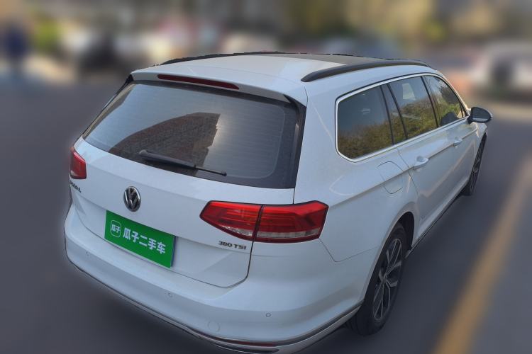 Used Volkswagen Variant 2017 380TSI Two-Wheel Drive Comfort Edition Rear Right 45 Deg