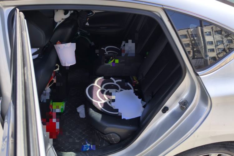 Used Nissan Sylphy 2014 1.6XV CVT Deluxe Edition Left Rear Seat