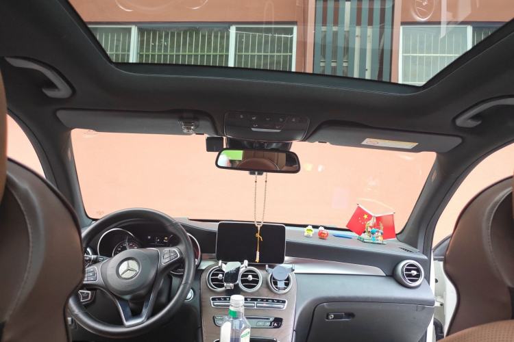 Used Mercedes-Benz GLC 2017 GLC 300 4MATIC Luxury Model Headliner