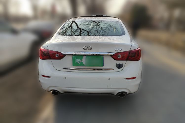 Used Infiniti Q50 2014 3.7L Luxury Edition