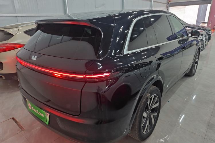 Used Li Auto L7 2023 Air model
