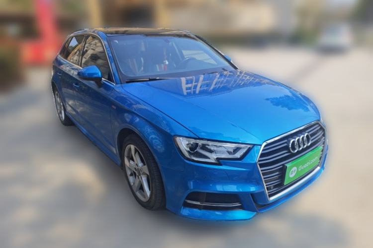 Used Audi A3 2018 30th Anniversary Edition Sportback 35 TFSI Fashion Model
