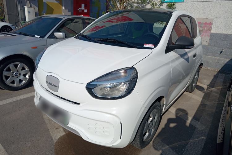 Used Roewe Clever 2021 302 km New Four-Seater Super-Efficient Version