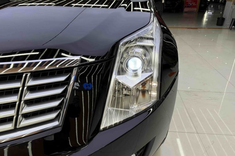 Used Cadillac SRX 2015 3.0L Comfort Version
