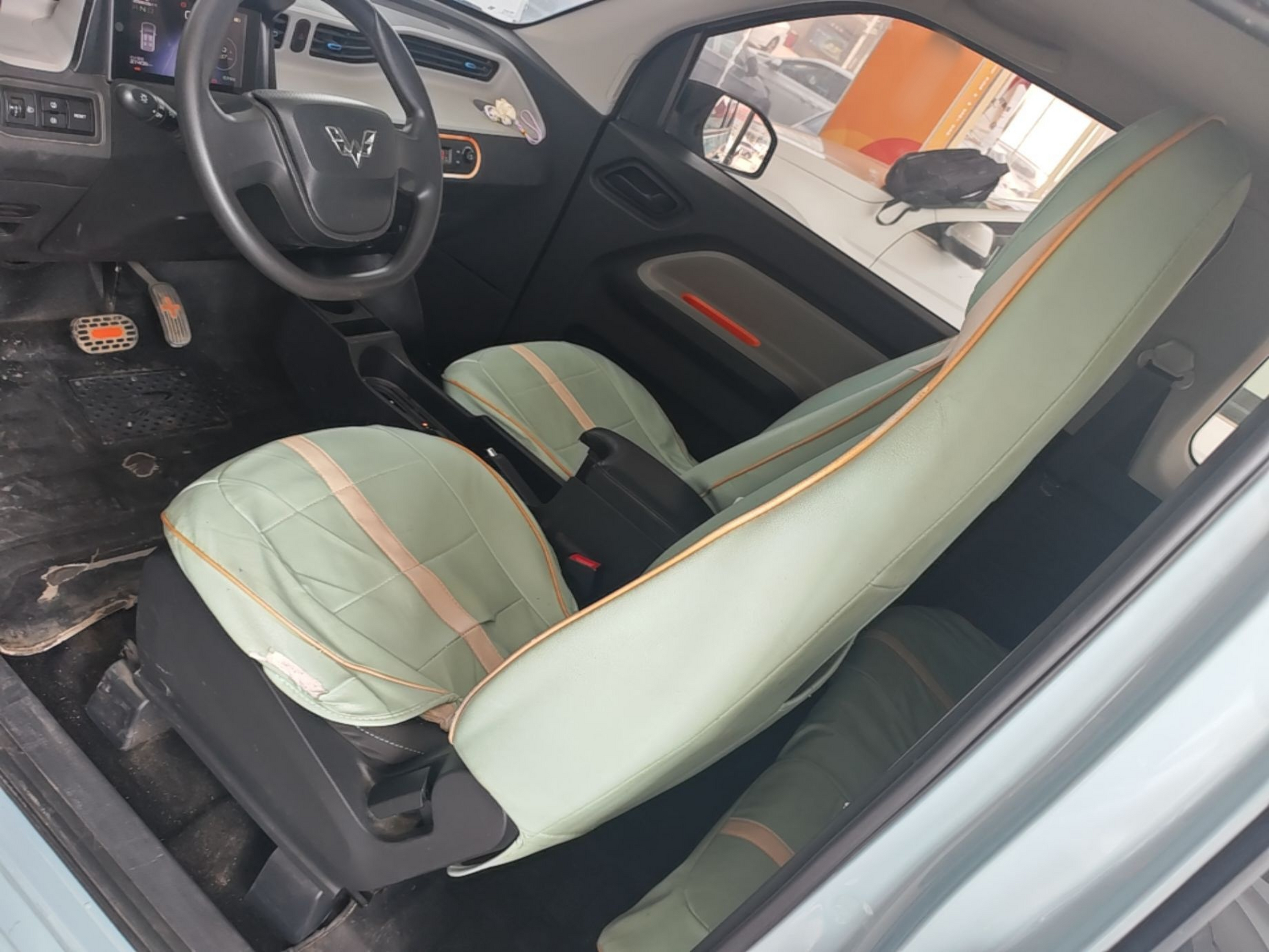 Interior delantero