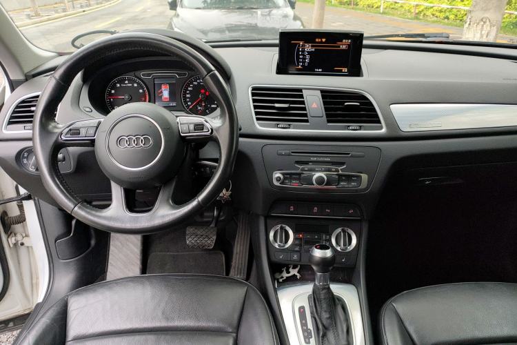 Used Audi Q3 2015 35 TFSI quattro Technology Edition
