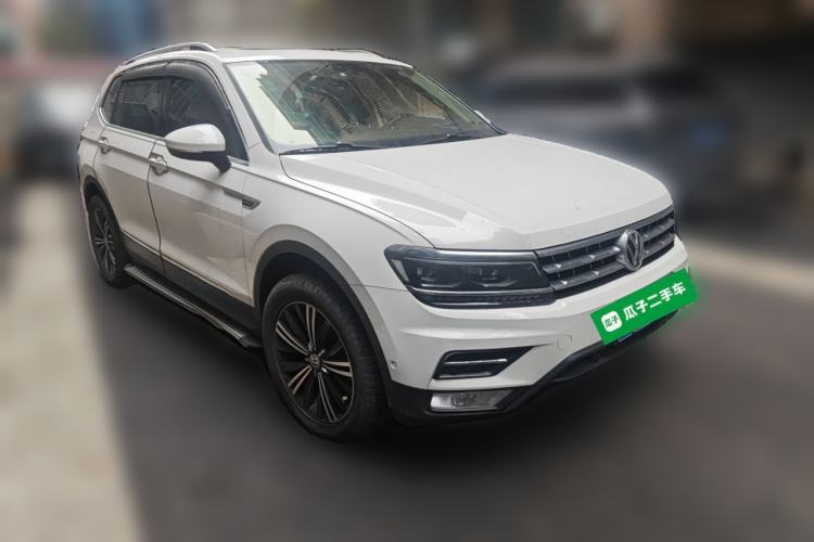 Used Volkswagen Tiguan L 2017 330TSI Automatic Two-Wheel Drive Flagship Edition
